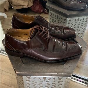 🛑 1 hour sale. Mezlan, size 10, Dark Brown Leather Oxfords